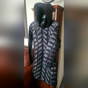 NEW Calvin Klein Chevron Puffer Jacket with Hood